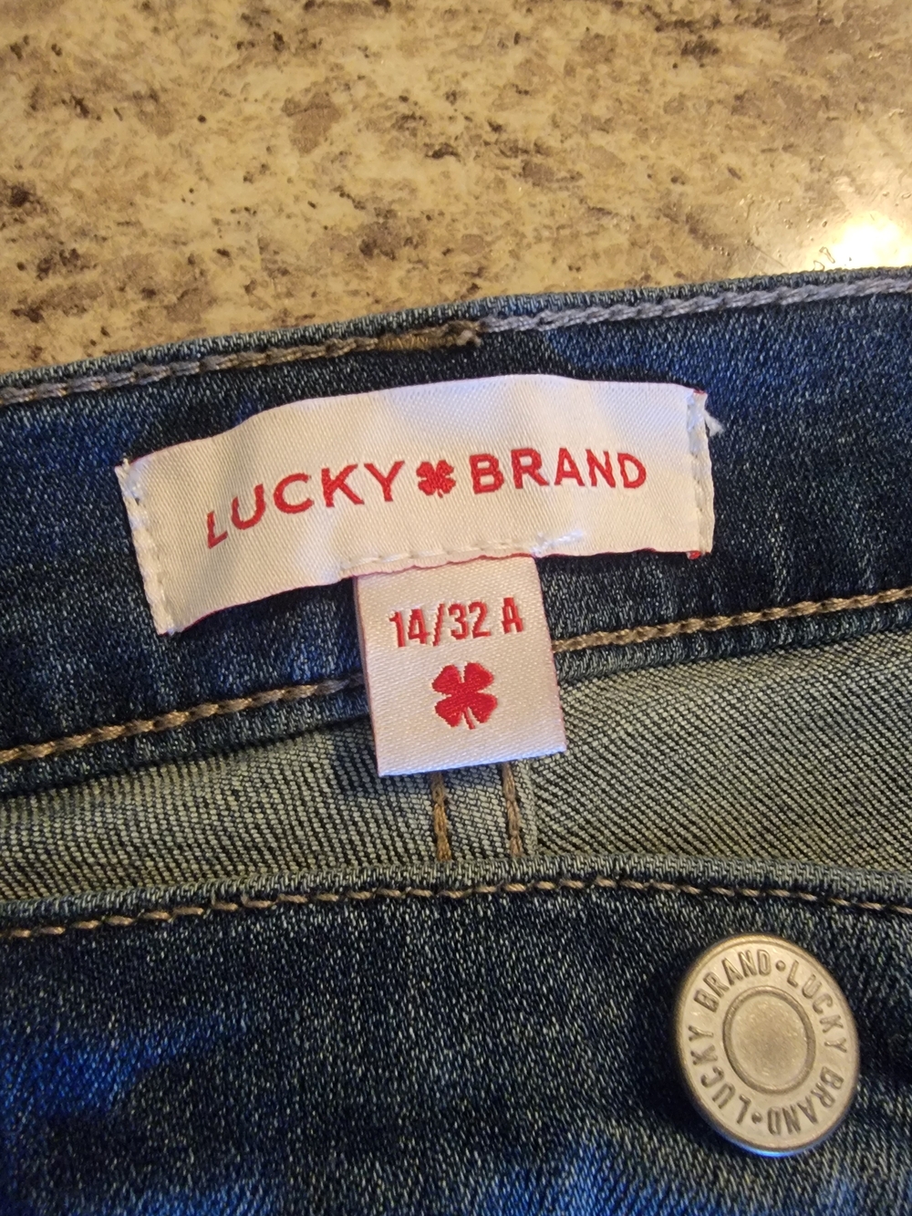 Lucky Brand Women's Dark Blue Denim Jeans - 14/32